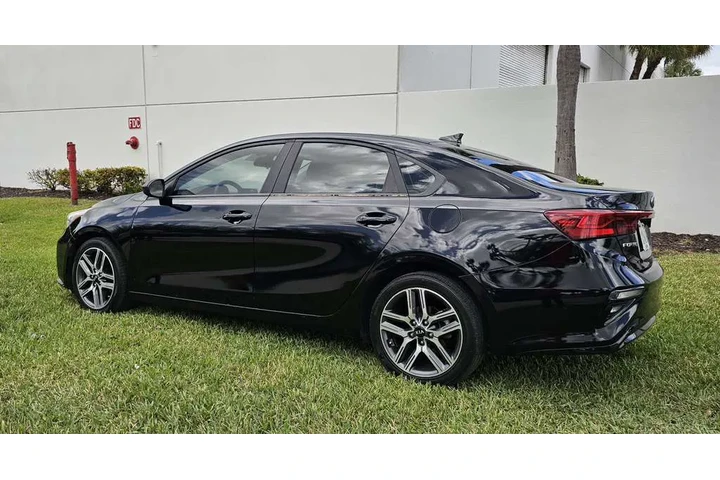 $9500 : Kia Forte 2019 image 2