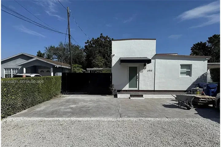 $2200 : HOME FOR RENT IN MAIMI FL image 3