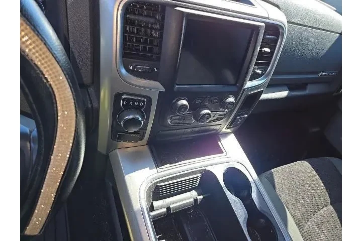 $18552 : Ram 1500 Classic 2019 4x2 Wa image 9