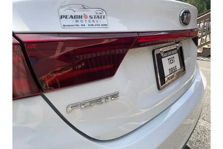 $9985 : Kia Forte 2019 LXS 4dr Sedan image 9