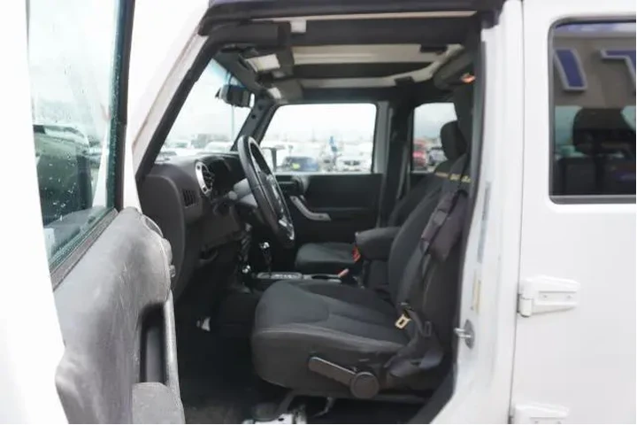 $16888 : Jeep Wrangler Unlimited 2016 image 7