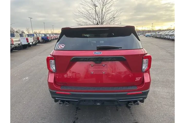 $40000 : Ford Explorer 2022 AWD ST 4d image 5