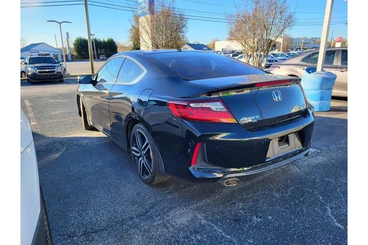 $21844 : Honda Accord 2017 Touring 2d image 6