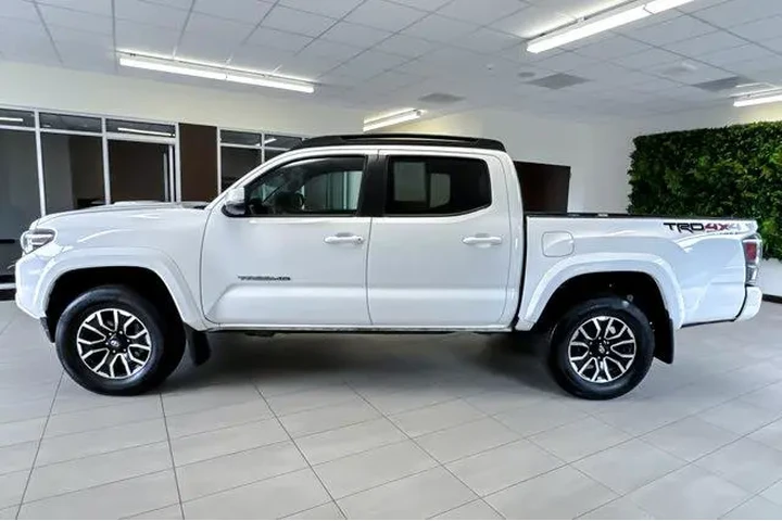 $35080 : Toyota Tacoma 2022 4x4 TRD P image 7