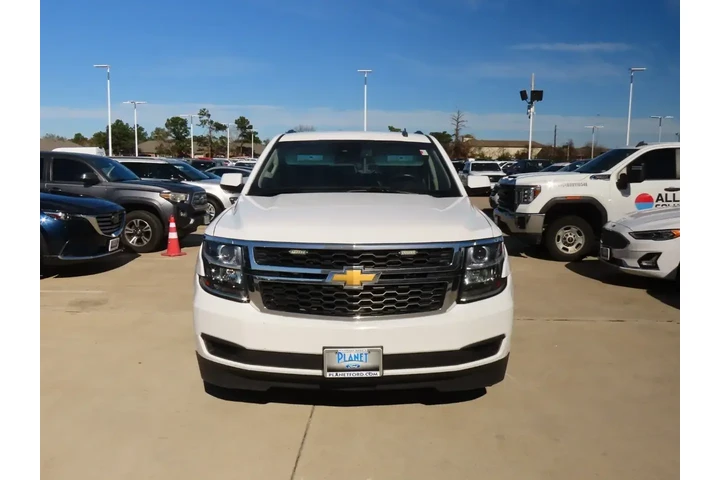 $10999 : Chevrolet Suburban 2015 4x2 image 5