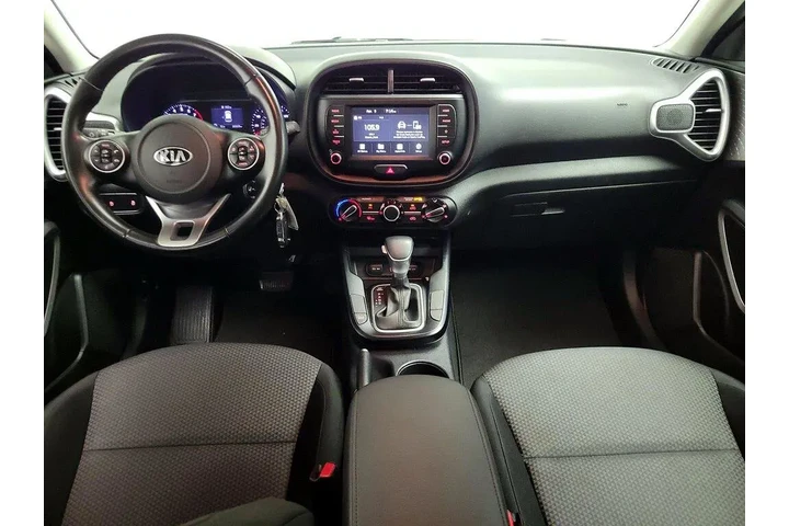 $16998 : Kia Soul 2020 X-Line 4dr Cro image 9