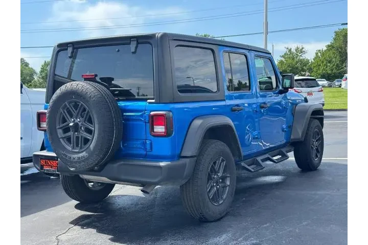 $28995 : Jeep Wrangler 2024 4x4 Sport image 2