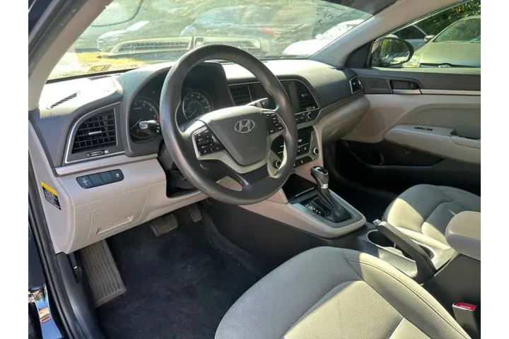 $4000 : 2017 Elantra image 10