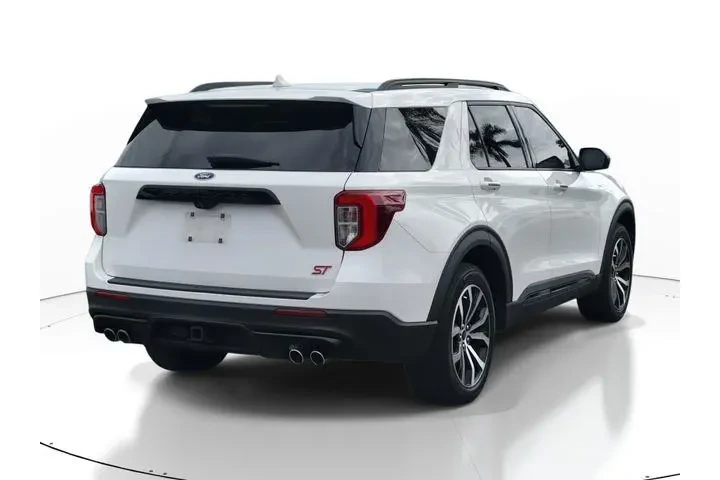 $32991 : Ford Explorer 2022 ST 4dr SU image 4