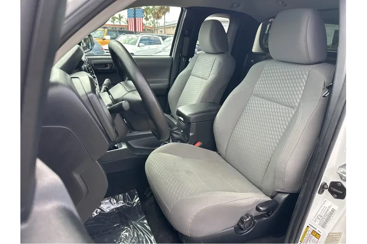 $26997 : 2022 Tacoma 2WD SR image 9