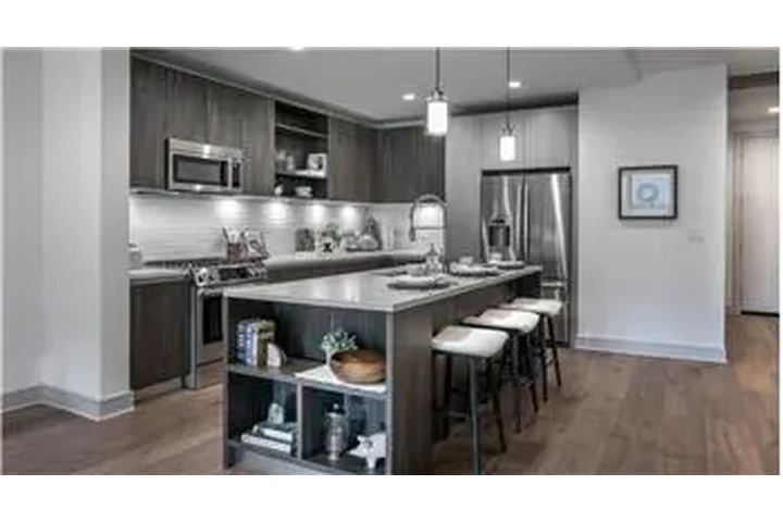 $2273 : Rental property with 1 bedro image 4