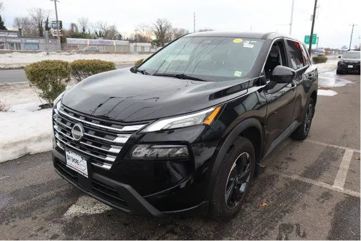 $23341 : Nissan Rogue 2025 AWD SV 4dr image 8