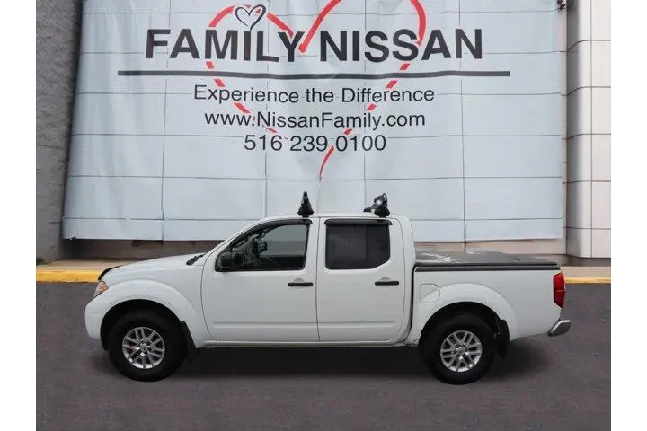 $13321 : Nissan Frontier 2016 4x4 SV image 6