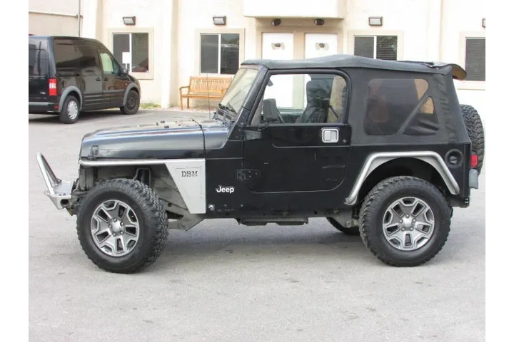$7995 : 2000 Wrangler Sport image 5