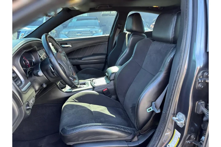 2021 Charger R/T RWD image 7