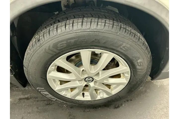 $14671 : Nissan Rogue 2018 AWD SV 4dr image 8