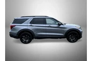 $38995 : Ford Explorer 2024 AWD ST-Li thumbnail