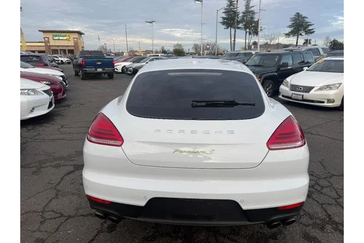 $30999 : Porsche Panamera 2016 S E-Hy image 6
