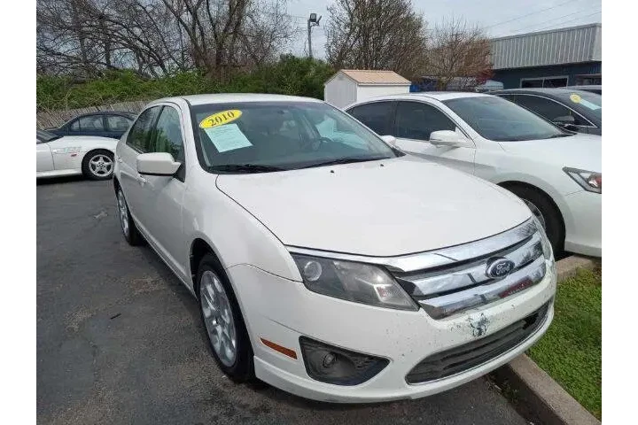 $6500 : 2010 Fusion SE image 6