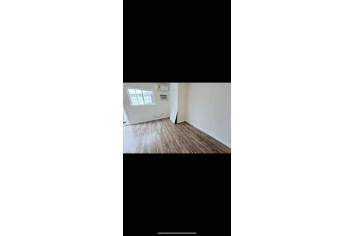 $1400 : Estudio para una sola Persona image 3