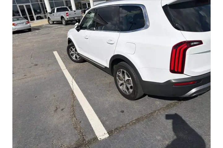 $31991 : Kia Telluride 2022 EX 4dr SU image 5