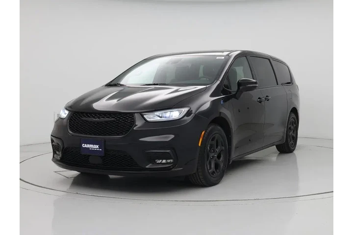 $29998 : Chrysler Pacifica Plug-In Hy image 4
