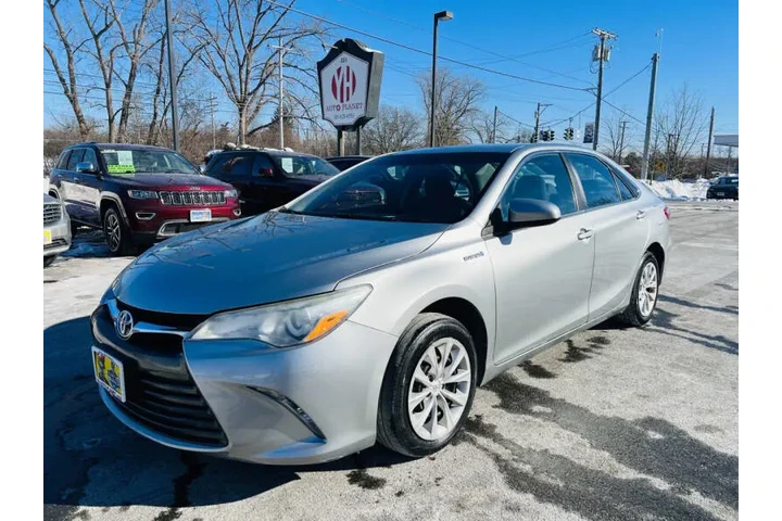 $13500 : 2017 Camry Hybrid LE image 2