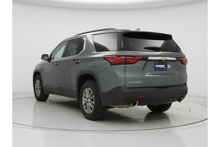 $27998 : Chevrolet Traverse 2023 LT C image 2