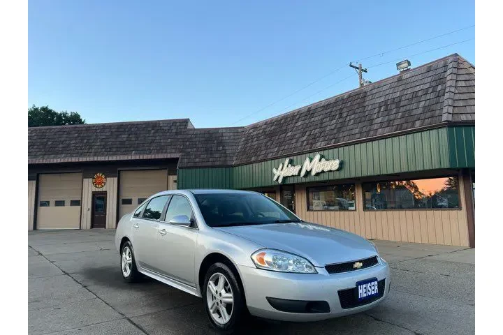 $8500 : 2015 Impala Limited Police | image 1