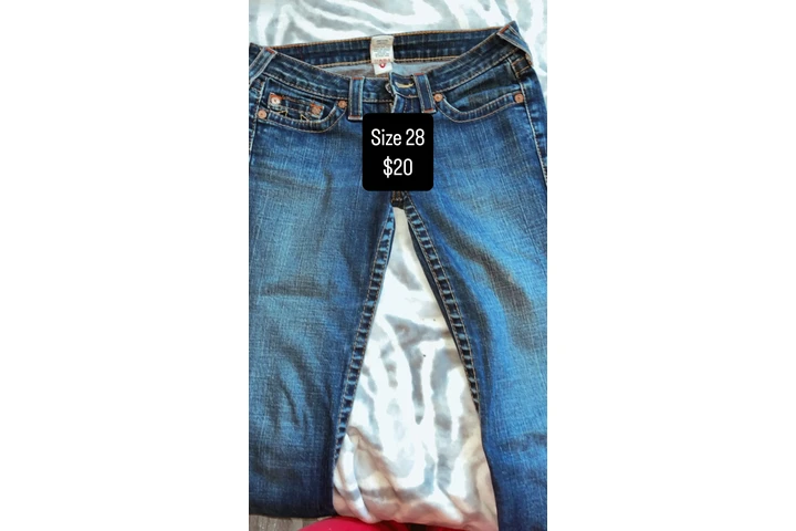 $10 : Blusas de medio uso image 6