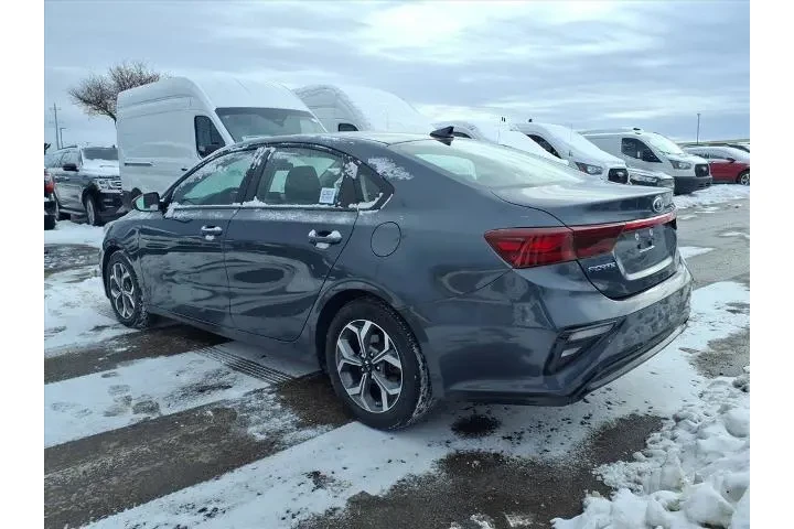 $13488 : Kia Forte 2019 LXS 4dr Sedan image 5