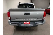 $30938 : Toyota Tacoma 2017 4x4 TRD S thumbnail
