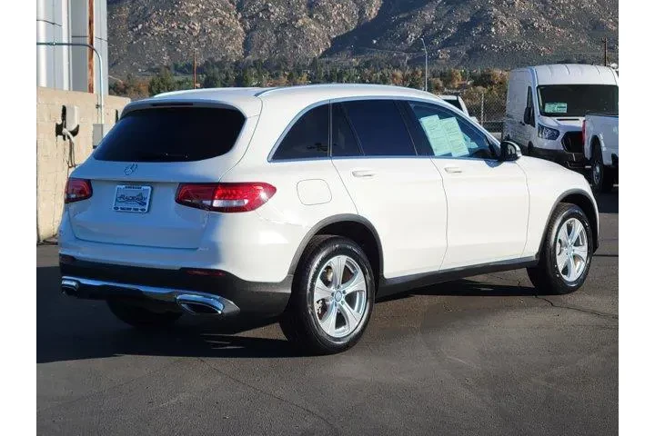 $15000 : Mercedes-Benz GLC 2016 GLC 3 image 2