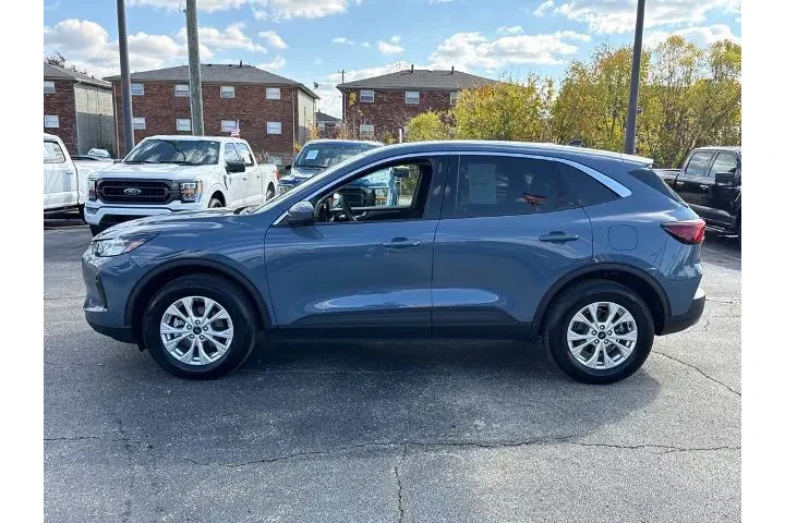 $25988 : Ford Escape 2023 AWD Active image 6