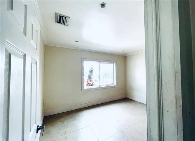 $2350 : Nice 3 bedroom house in Miami image 10