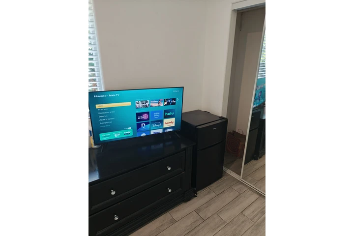 $900 : Se renta recamara para 1 o 2 image 7