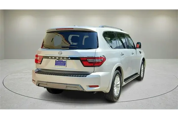 $27679 : Nissan Armada 2023 4x2 SV 4d image 3