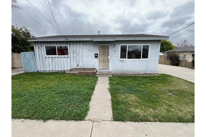 $1200 : Downey Renta Listo image 1