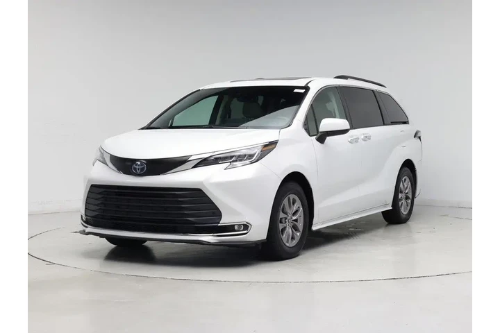 $33998 : Toyota Sienna 2022 XLE 8-Pas image 4