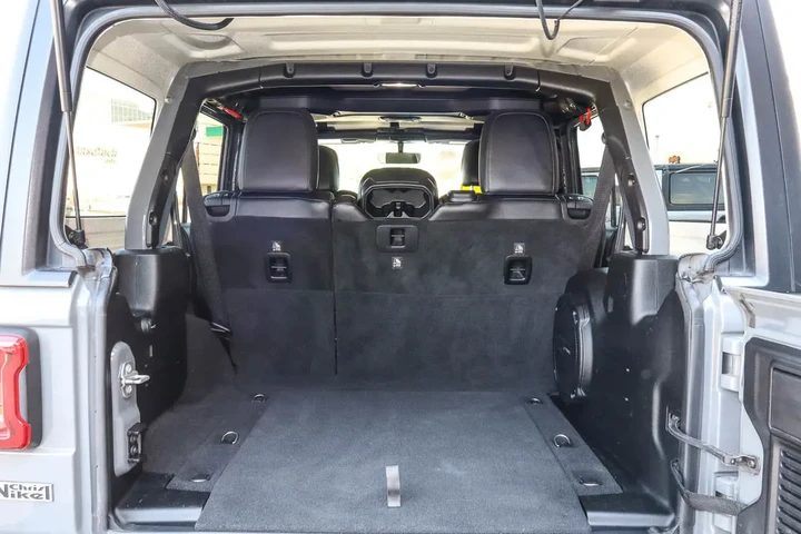$30587 : 2018 Wrangler Unlimited Rubic image 9