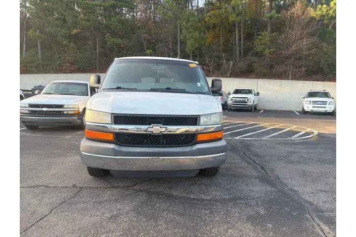 $18799 : Chevrolet Express 2012 LT 35 image 2