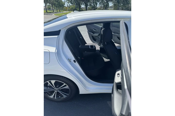 $8500 : 2020 Nissan Senra SV image 4
