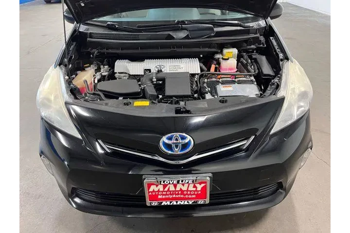 $13543 : Toyota Prius v 2012 image 9