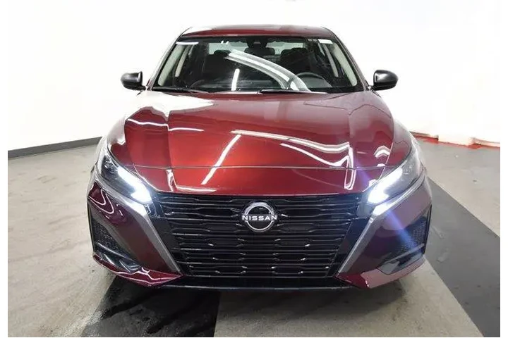 $21994 : Nissan Altima 2025 2.5 SV 4d image 3