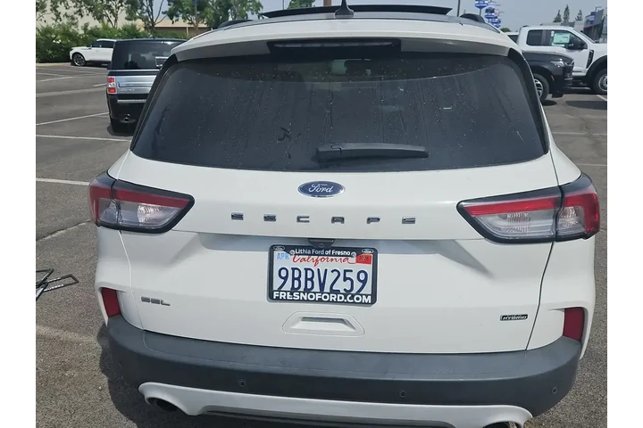 $18000 : Ford Escape Plug-In Hybrid 2 image 8