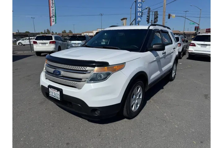 $9498 : 2014 Explorer image 5