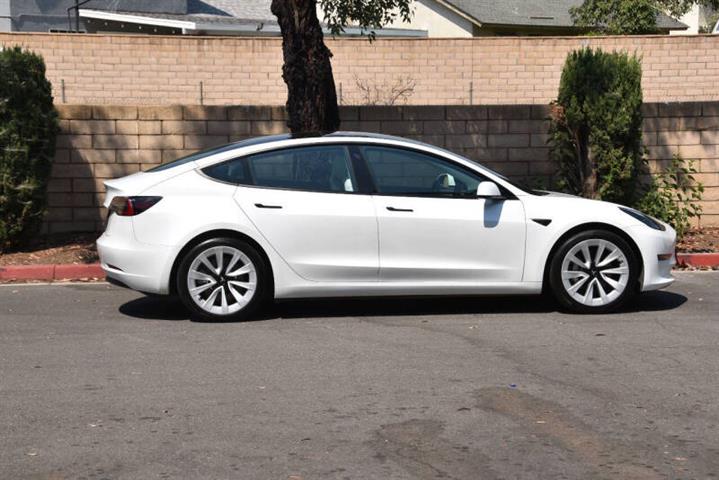 $25000 : 2022 Model 3 image 8