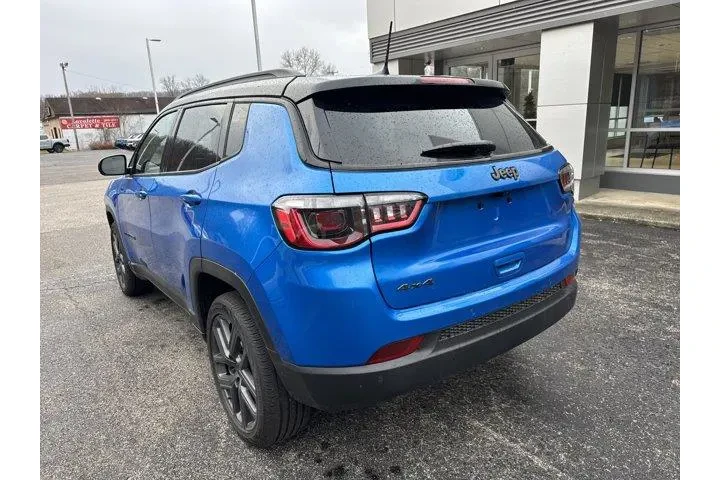 $33390 : Jeep Compass 2026 4x4 Limite image 8