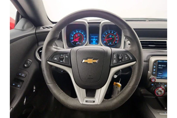 $30998 : Chevrolet Camaro 2014 SS 2dr image 10