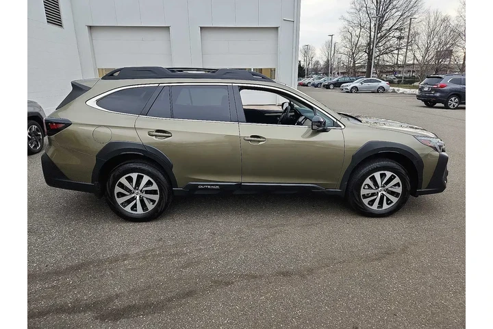 $26388 : Subaru Outback 2023 AWD Prem image 7